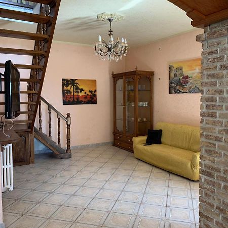 Casa Vacanze Autonoma Brevi Periodi วีโบ วาเลนเซีย ภายนอก รูปภาพ