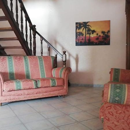 Casa Vacanze Autonoma Brevi Periodi วีโบ วาเลนเซีย ภายนอก รูปภาพ
